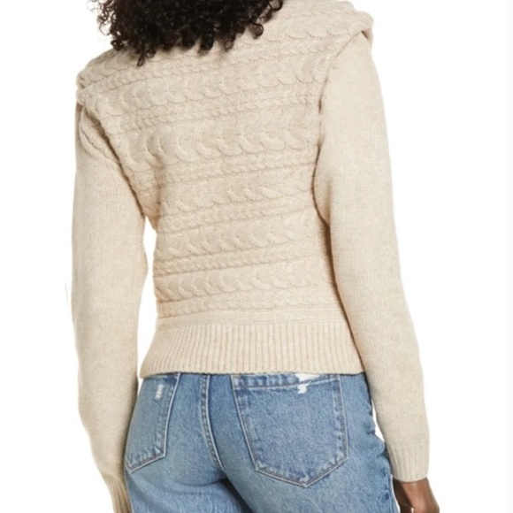 Blank NYC beige cable knit crew neck sweater with exaggerated shoulders. - Picture 2 of 12